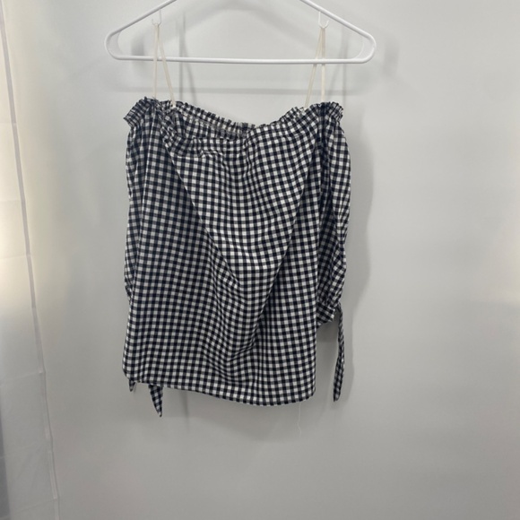 Caution to the Wind Off the shoulder blouse Size Small - Picture 7 of 8